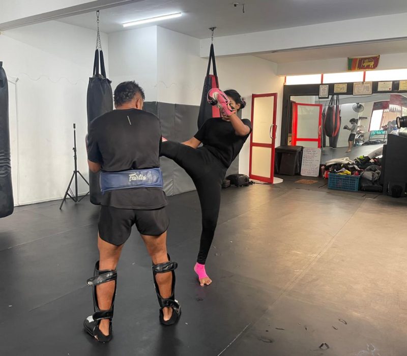 MMA 01