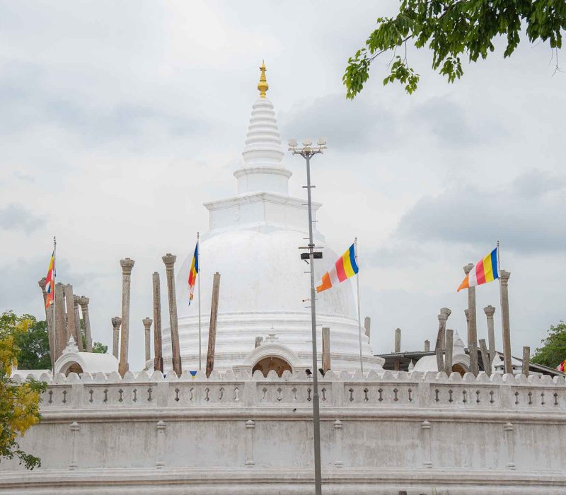 anuradhapura-cycling-03