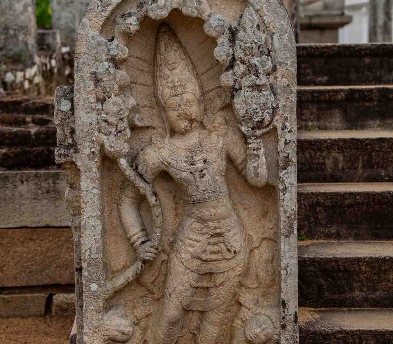 anuradhapura-cycling-05