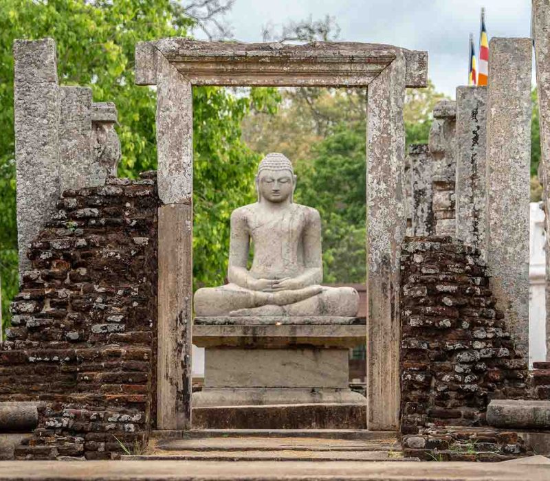 anuradhapura-cycling-06