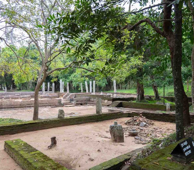 anuradhapura-cycling-11